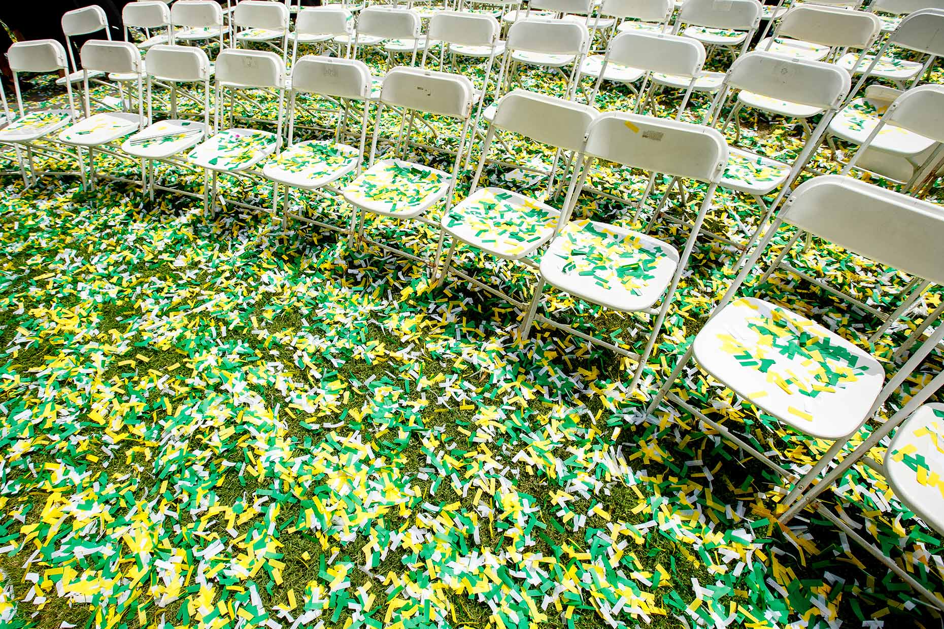 mills-2014-commencement2966